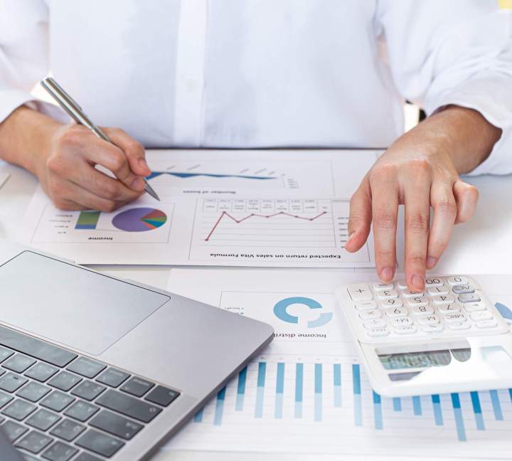 Suivi comptable rigoureux pour entreprises à Montreuil